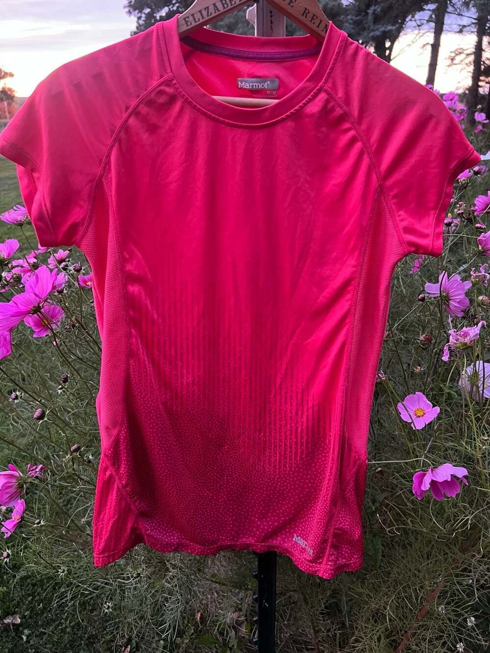 Marmot Athletic T-Shirt Size M Pink Short Sleeve